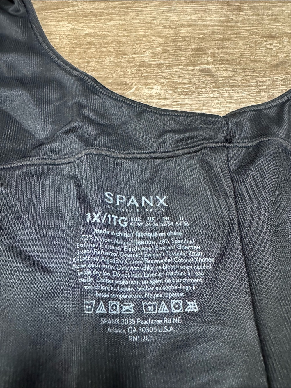 SPANX Black Shapewear Bodysuit Size 1x - Picture 3 of 6